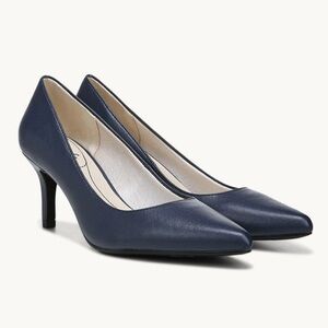 LIFE STRIDE Lux Navy Blue pumps heels size 7